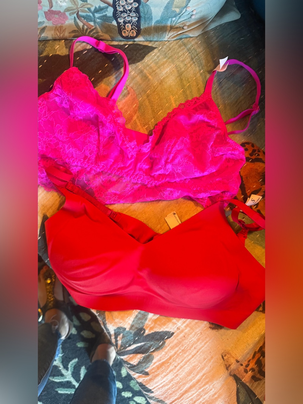 Victoria’s Secret BRALETTE BUNDLE SET OF 2 size small!
